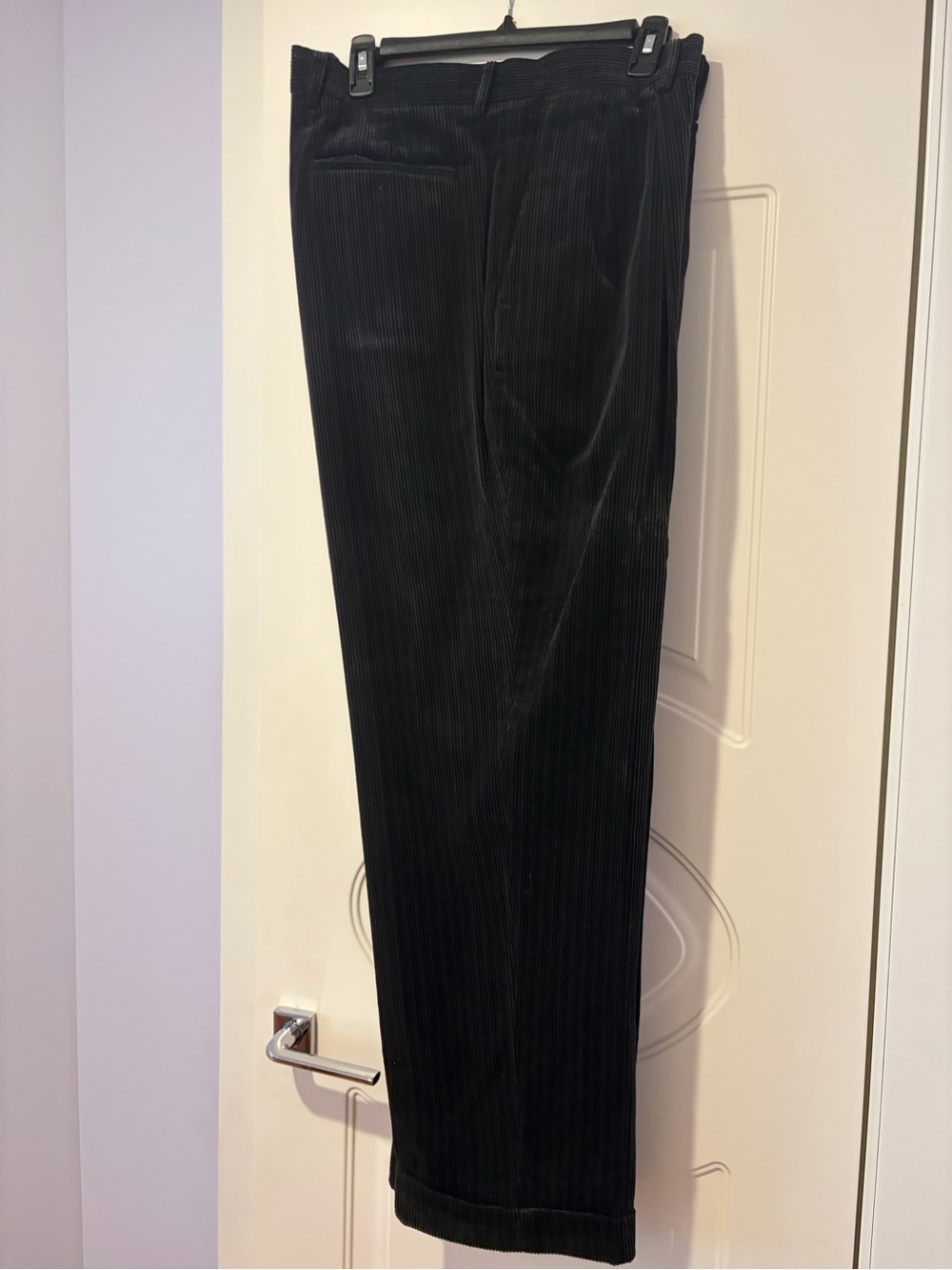 Louis Raphael Men's Black Velvet Trousers, Size 38x30